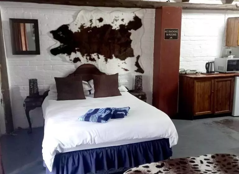 Aamiaismajoitus (B&B) Schweizer Guesthouse