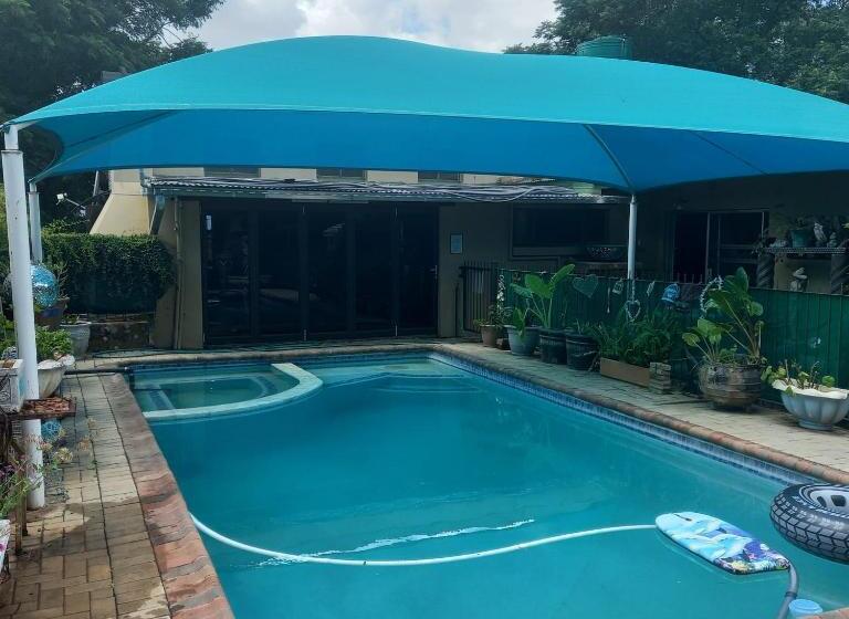 ベッドアンドブレックファースト Schweizer Guesthouse