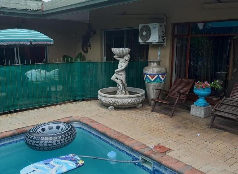 ベッドアンドブレックファースト Schweizer Guesthouse