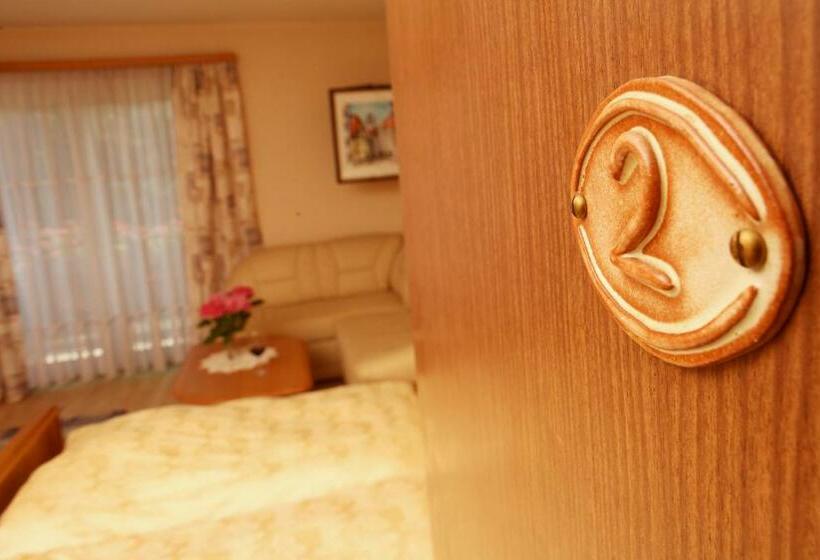 Gasthof Pension Weninger