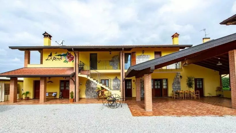 ホテル Agriturismo Lis Rosis