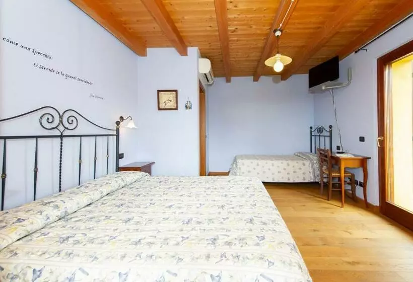 ホテル Agriturismo Lis Rosis