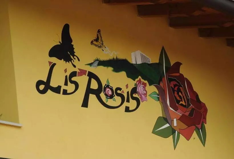 ホテル Agriturismo Lis Rosis