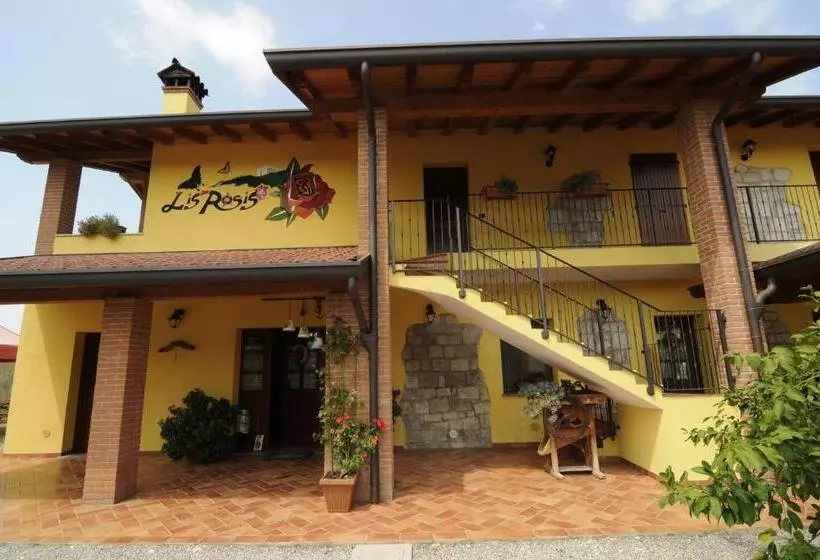 ホテル Agriturismo Lis Rosis