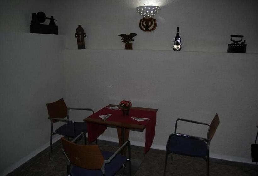 Отель Doi Taurasi