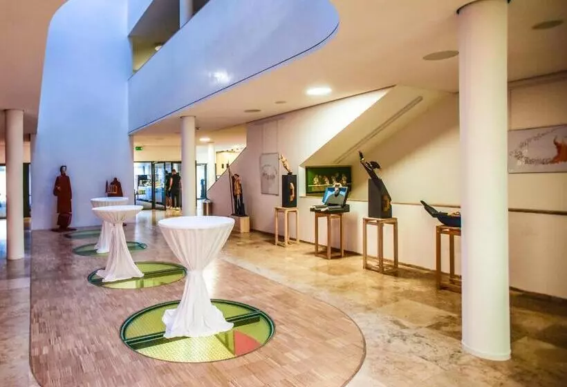 Hotelli S Port Véska