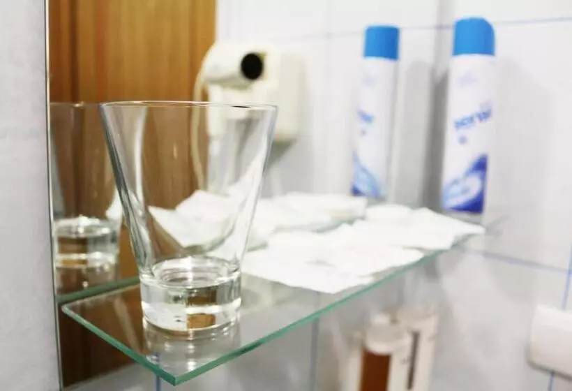 Hotelli Vitapark Sonyachnyy Provans