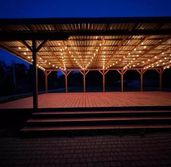 Hotelli Vitapark Sonyachnyy Provans