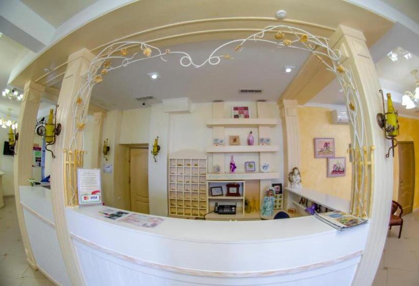 酒店 Vitapark Sonyachnyy Provans