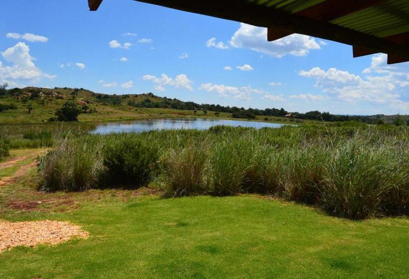 בית מלון כפרי Woolly Bugger Farm