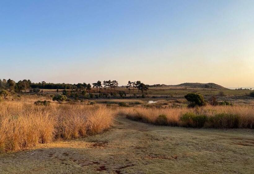 בית מלון כפרי Woolly Bugger Farm