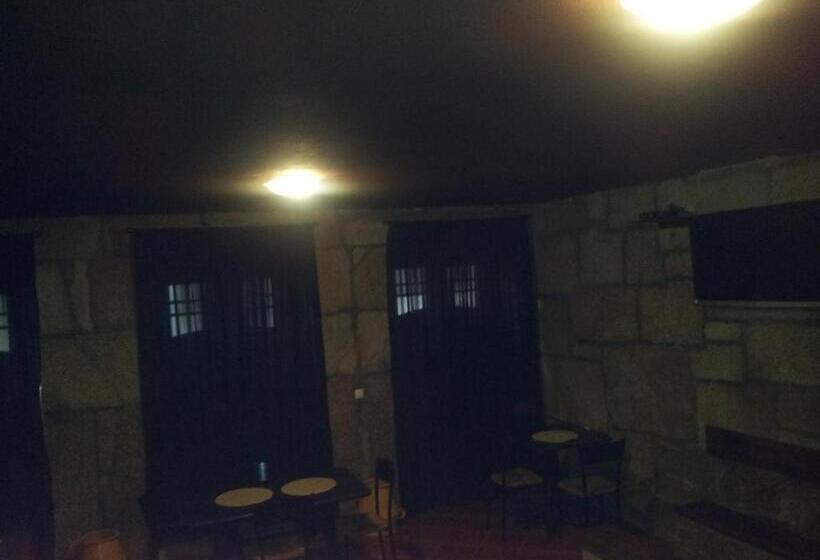 بنسيون Casa Cardoso