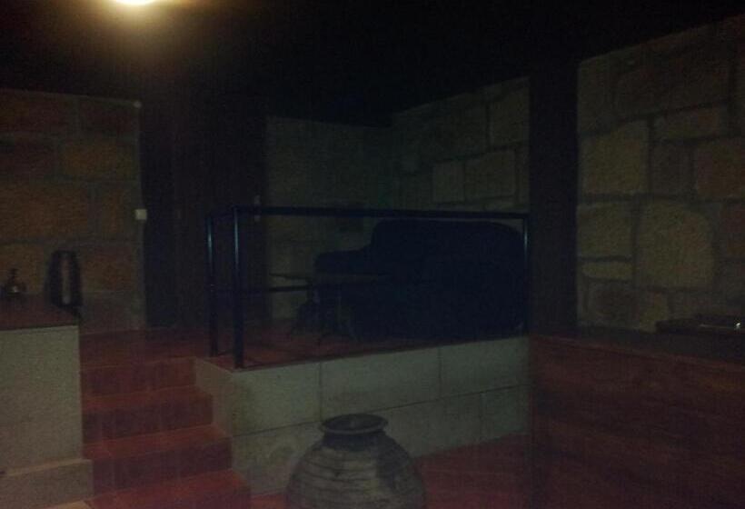 بنسيون Casa Cardoso