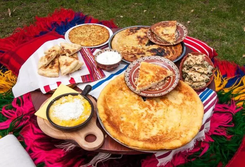 Majatalo Kuma Lissa Guest House