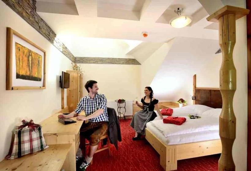 פנסיון Lorenzer Schlafstubn