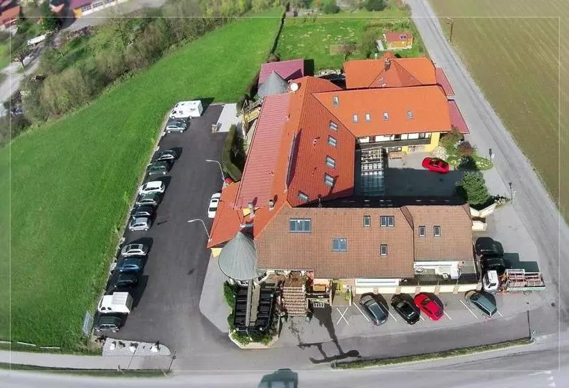 Majatalo Lorenzer Schlafstubn