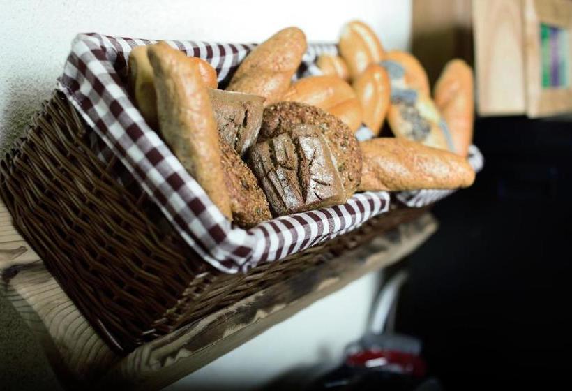 פנסיון Lorenzer Schlafstubn