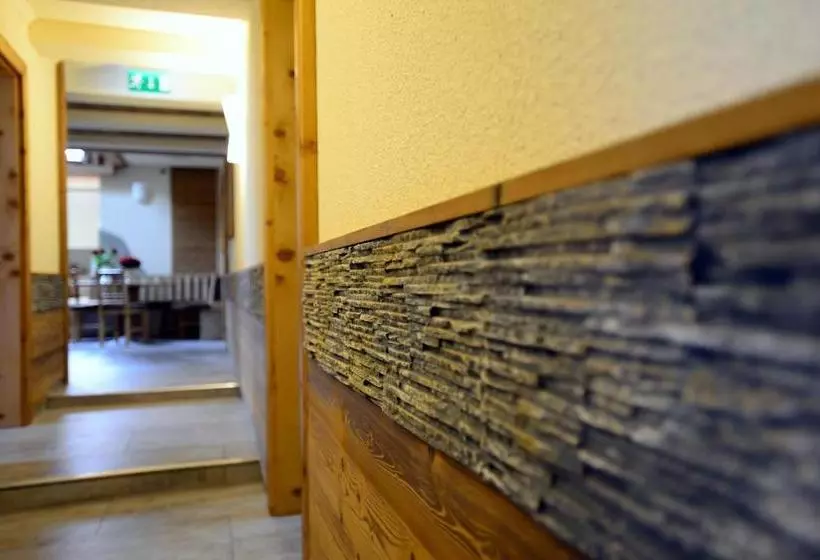 Majatalo Lorenzer Schlafstubn