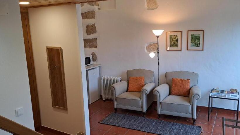 بنسيون Parreirais Dos Moquinhos