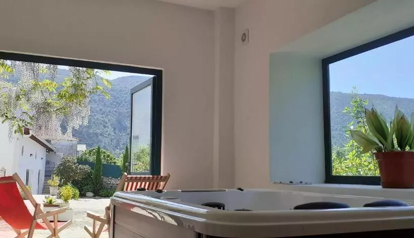 Majatalo Parreirais Dos Moquinhos