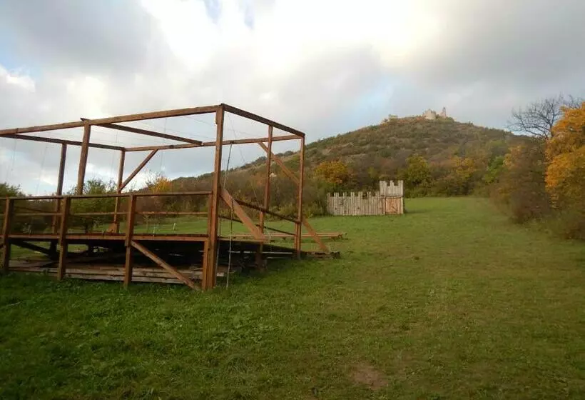 Majatalo Penzión A Reštaurácia Pod Hradom, Turńa Nad Bodvou