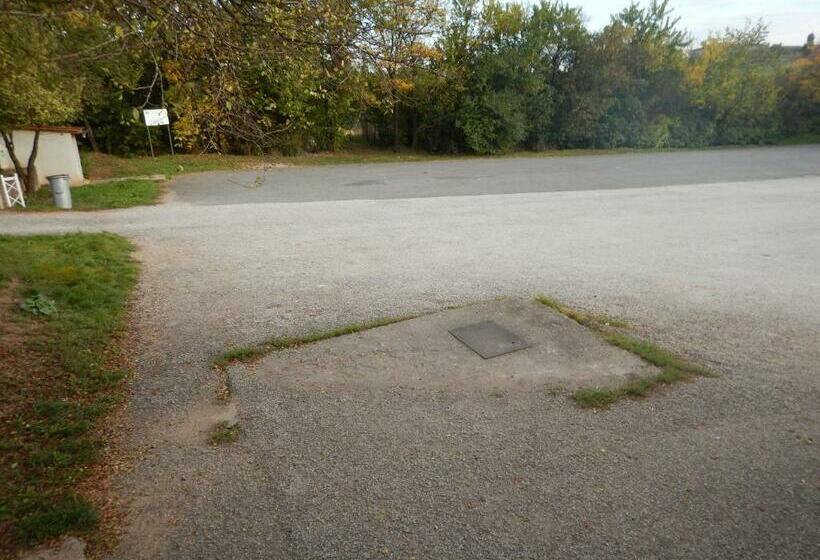 بنسيون Penzión A Reštaurácia Pod Hradom, Turńa Nad Bodvou