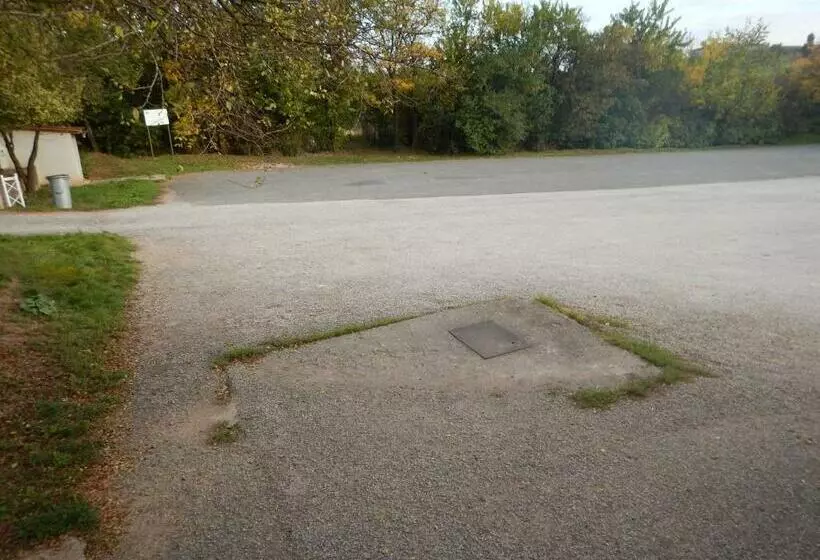 Majatalo Penzión A Reštaurácia Pod Hradom, Turńa Nad Bodvou