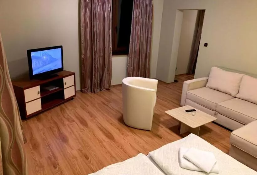 Majatalo Penzión Tulip