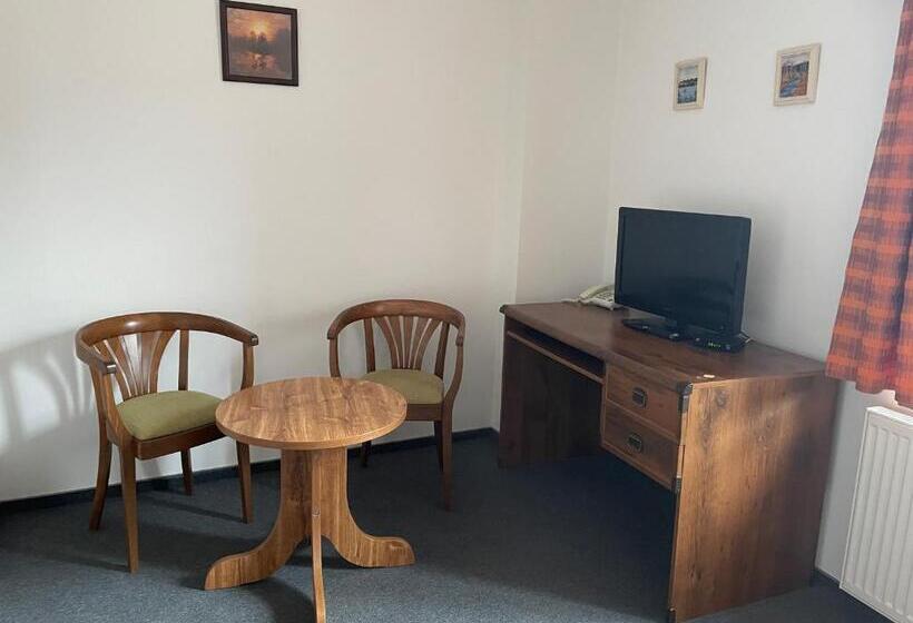 Panzió Penzion Pod Zámkem