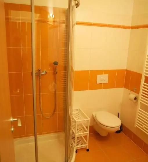 Majatalo Penzion Pod Zámkem