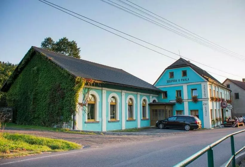 Majatalo Penzion U Cempu