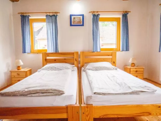 Majatalo Penzion U Cempu