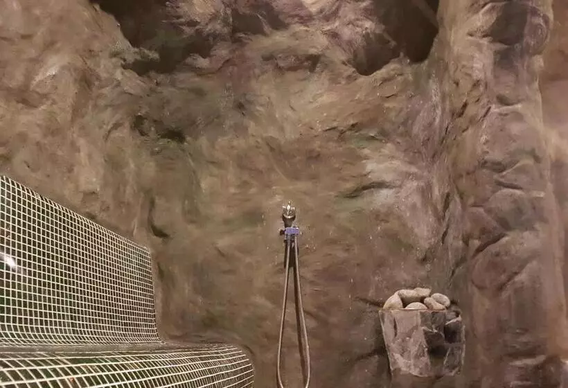 Majatalo Penzion U šimona