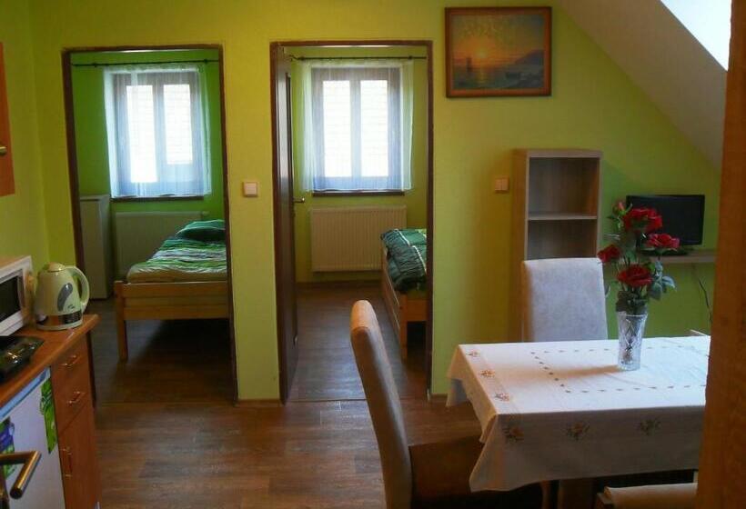 פנסיון Ubytování Macků