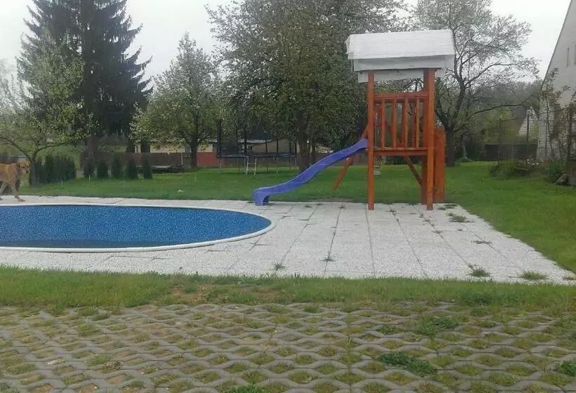 Majatalo Ubytování Macků