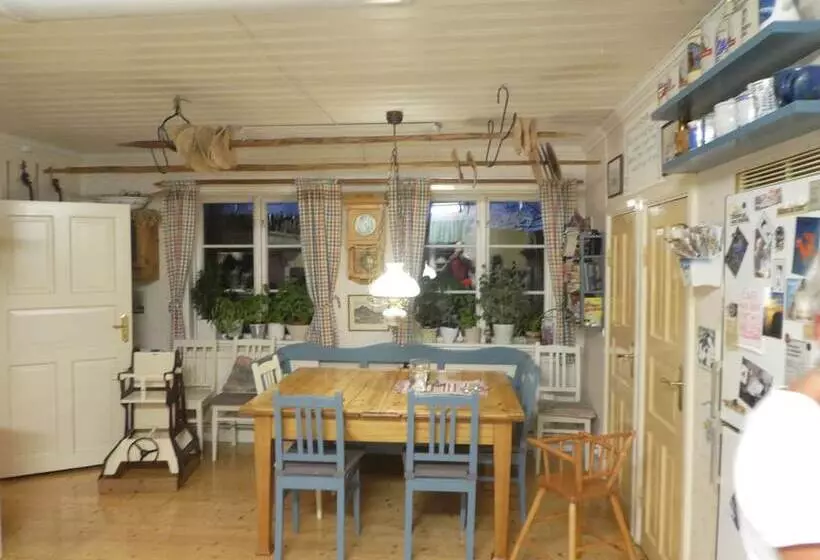 Prästmyren Vandrarhem