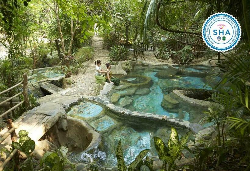 Resort Wareerak Hot Spring & Wellness Sha Extra Plus