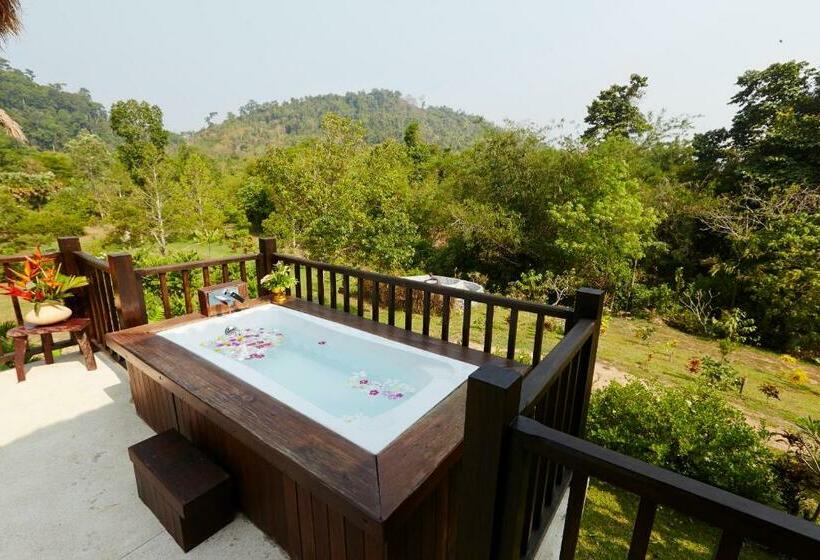 리조트 Wareerak Hot Spring & Wellness  Sha Extra Plus