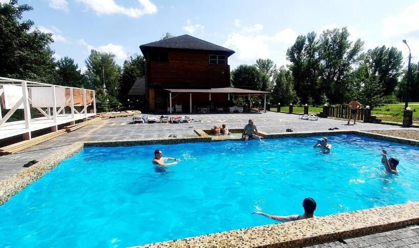 Alberg Kozatskiy Dvir