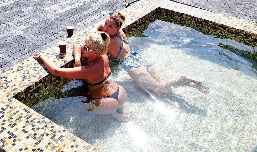 Alberg Kozatskiy Dvir