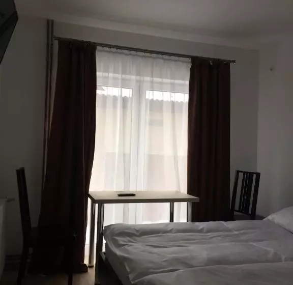 Retkeilymaja Mini Hotel Megora