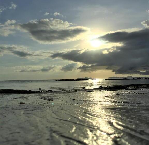 Andaman Beach Resort Koh Jum