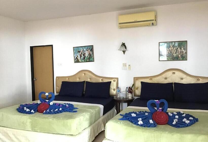 Andaman Beach Resort Koh Jum