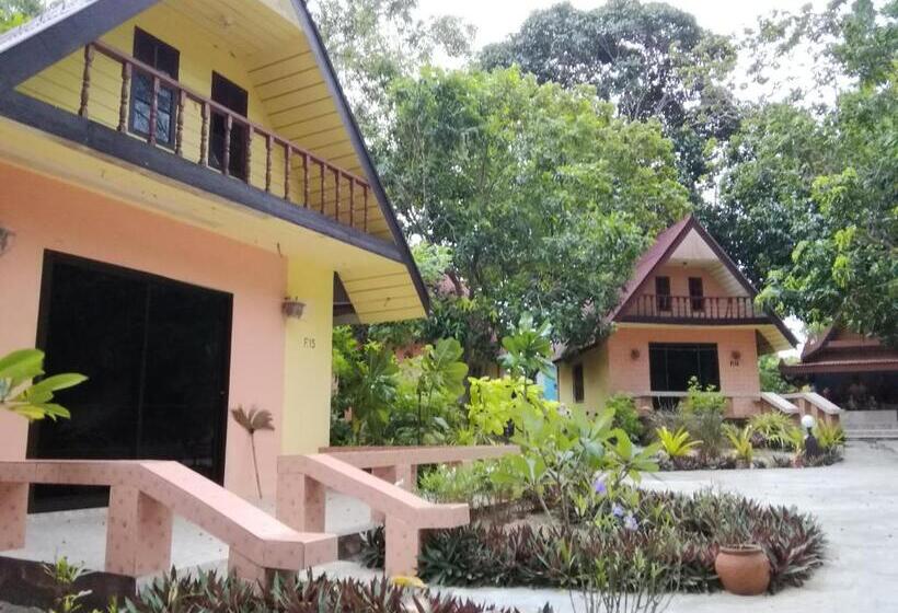 Andaman Beach Resort Koh Jum