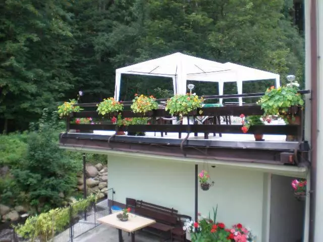 Aamiaismajoitus (B&B) Penzion Valovi