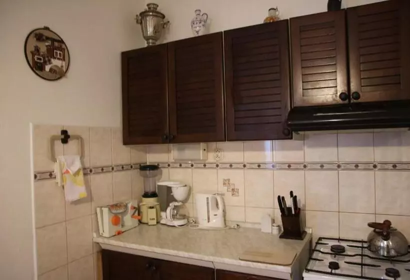 Aamiaismajoitus (B&B) Penzion Valovi