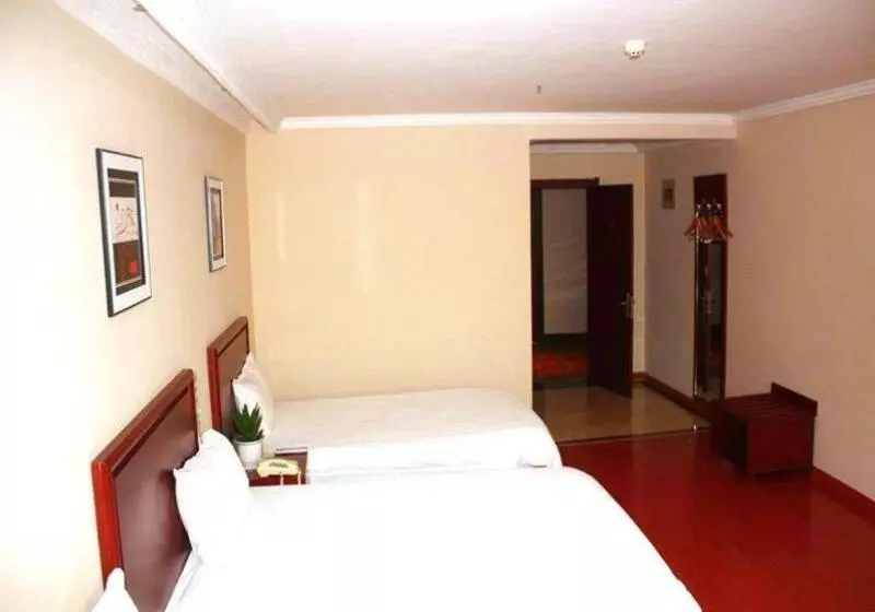 Hotelli Greentree Inn Shandong Liaocheng Chiping East Huixin Road Business