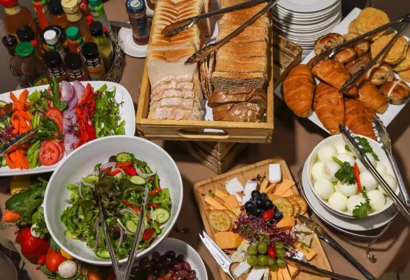 Hotelli Nongoma Lodge & Inn Cc