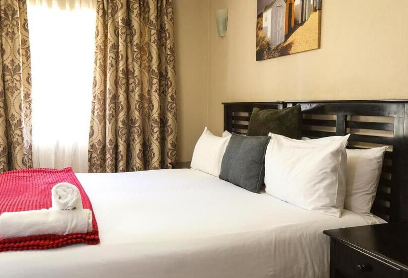 호텔 Nongoma Lodge & Inn Cc