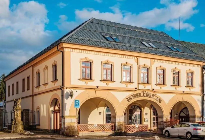 Hotelli Orličan